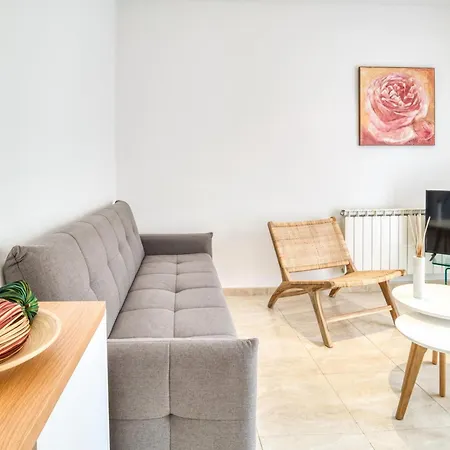 Appartement Centrico En S'agaro Con Balcon Y Estacionamiento - Es-298-28