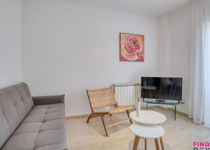 Appartement Centrico En S'agaro Con Balcon Y Estacionamiento - Es-298-28 *