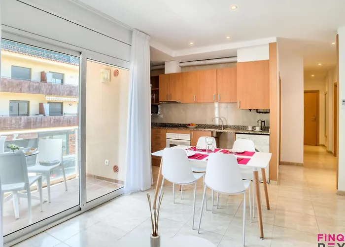 Centrico En S'agaro Con Balcon Y Estacionamiento - Es-298-28 Appartement *