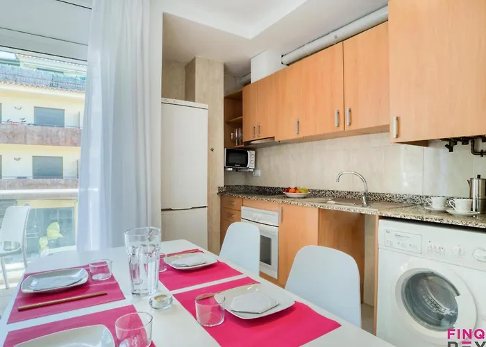 Centrico En S'agaro Con Balcon Y Estacionamiento - Es-298-28 * Castell-Platja d'Aro