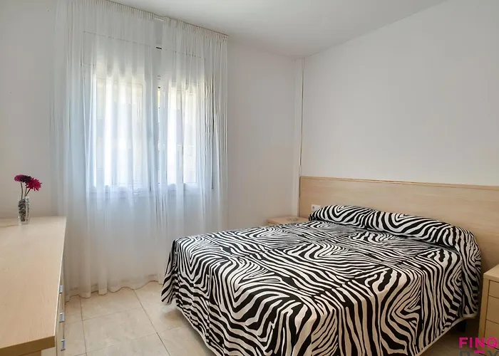 Centrico En S'agaro Con Balcon Y Estacionamiento - Es-298-28 Appartement