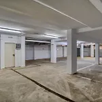 Centrico En S'agaro Con Balcon Y Estacionamiento - Es-298-28 *